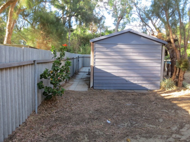 84 Grove Road, Lesmurdie WA 6076