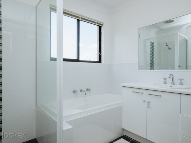 4/42 Gladstone Road, Rivervale WA 6103