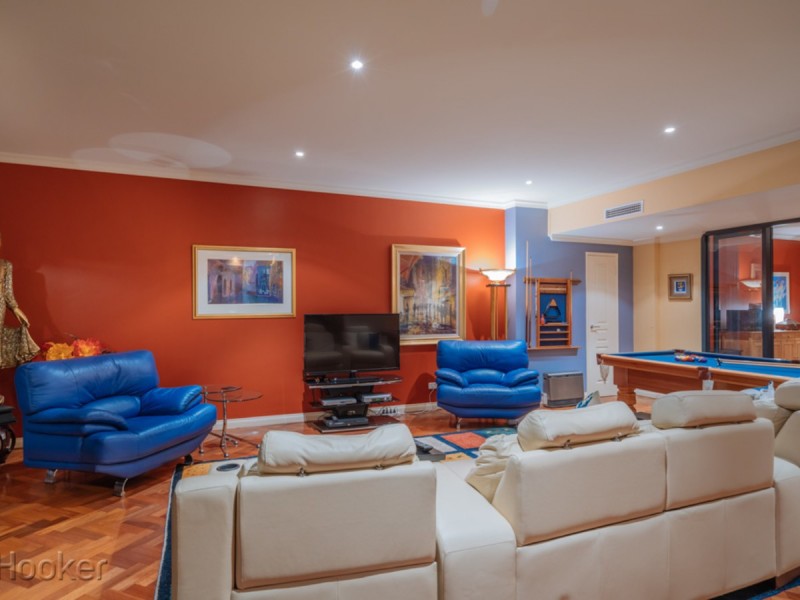 8 Vanguard Terrace, East Perth WA 6004