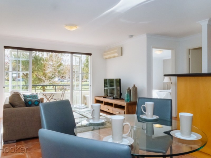 8/32 Eastbrook Terrace, East Perth WA 6004