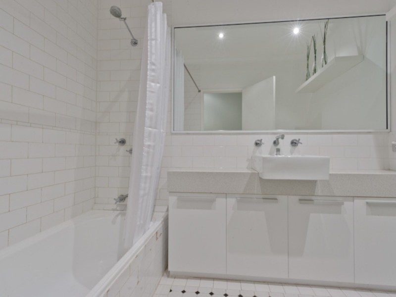 19D Wittenoom Street, East Perth WA 6004