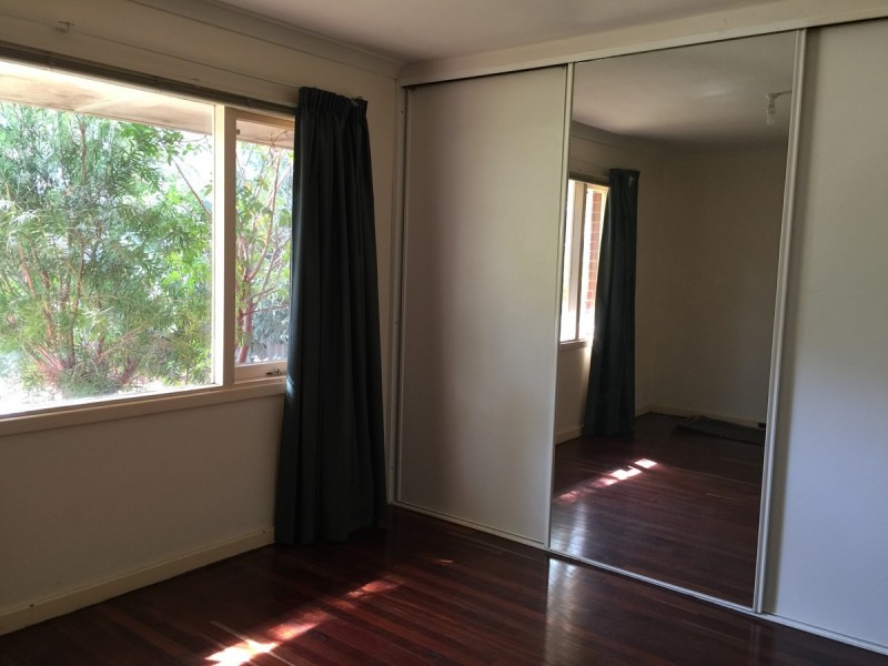 7 Hatfield Way, Girrawheen WA 6064