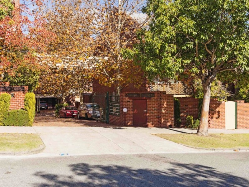 17/39 Bronte Street, East Perth WA 6004