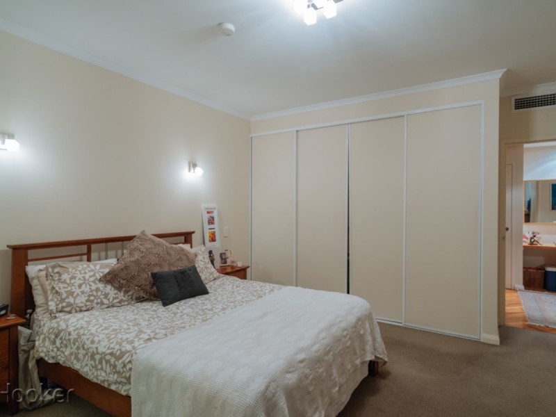 5/1 Henry Lawson Walk, East Perth WA 6004