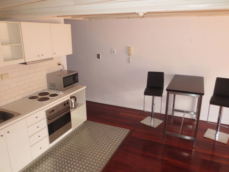 5 Little Brown Street, East Perth WA 6004