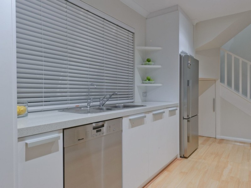 19D Wittenoom Street, East Perth WA 6004