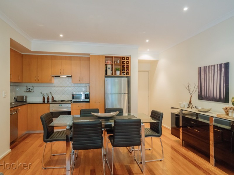 3/24 Saunders Street, East Perth WA 6004