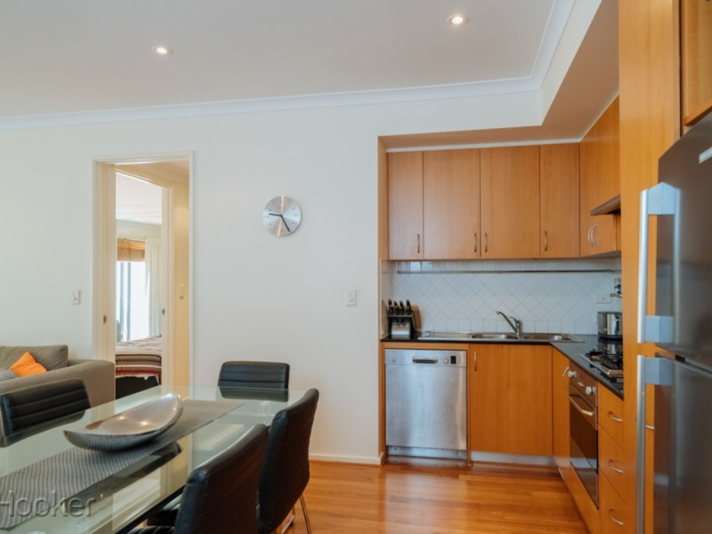 3/24 Saunders Street, East Perth WA 6004