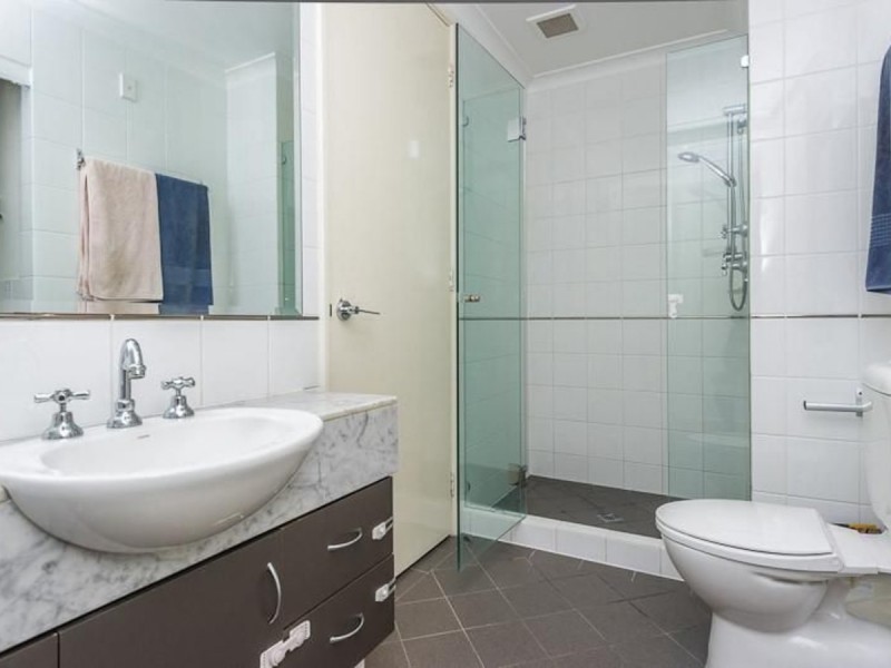 3/24 Saunders Street, East Perth WA 6004