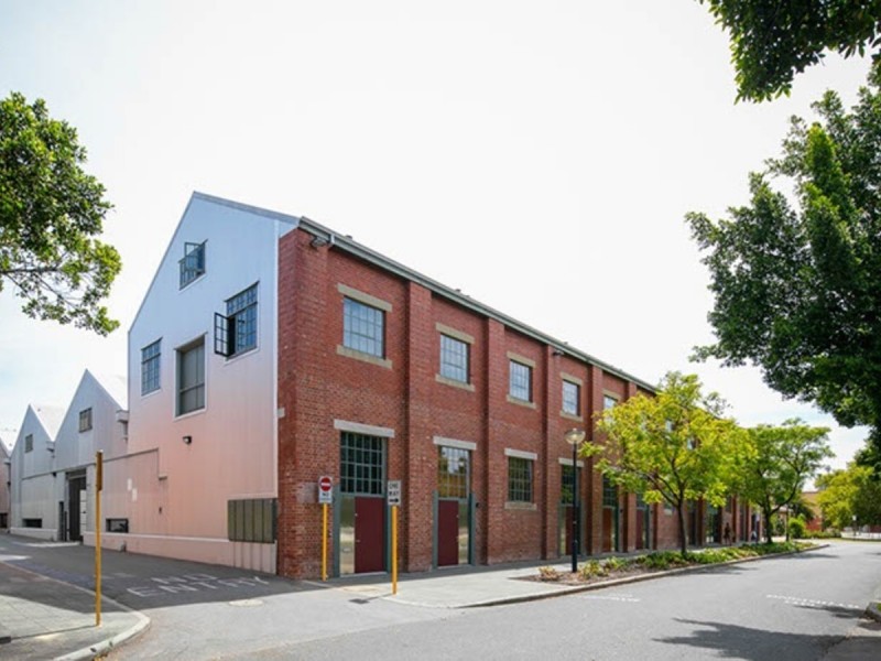 16 Saunders Street, East Perth WA 6004