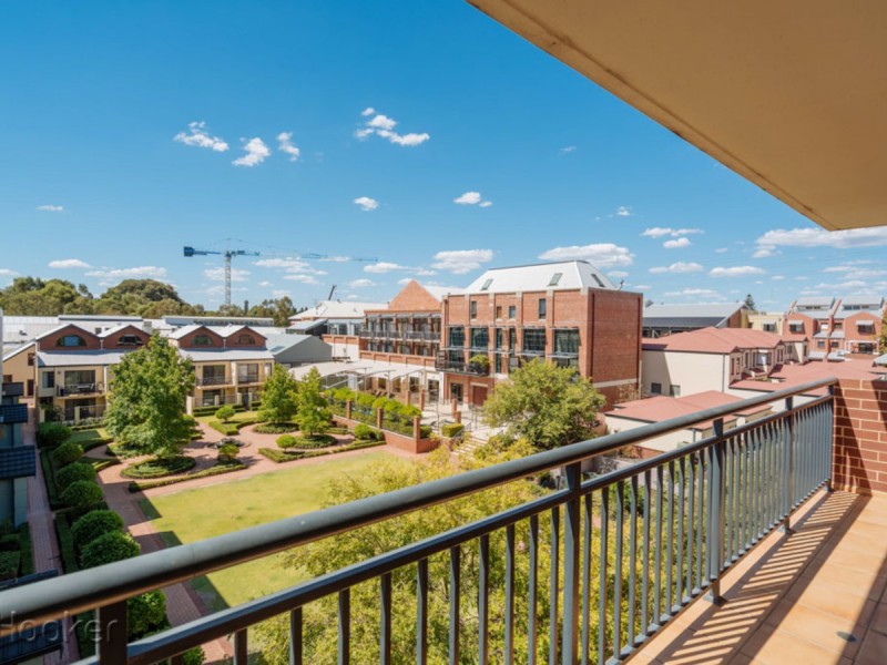 19/10 Pendal Lane, Perth WA 6000