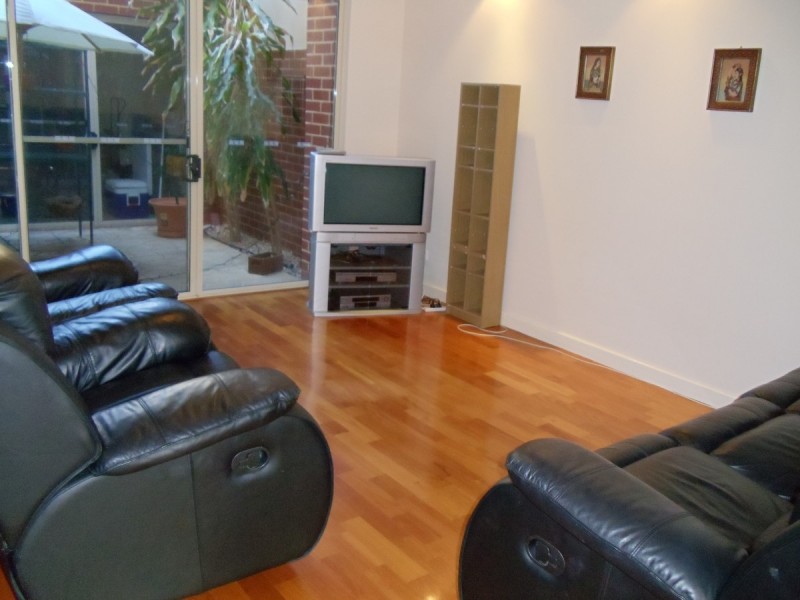 2 Tully Road, East Perth WA 6004