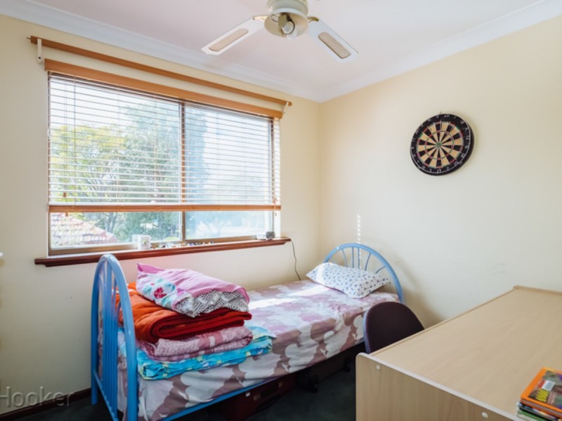 10/4 Ryrie Avenue, Como WA 6152