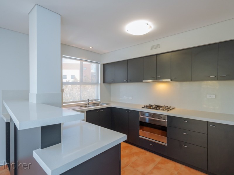 25/82 Royal Street, East Perth WA 6004