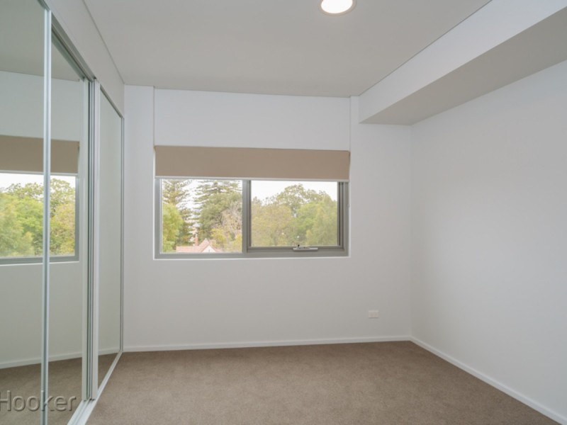 28/1 Hallam Way, Rivervale WA 6103