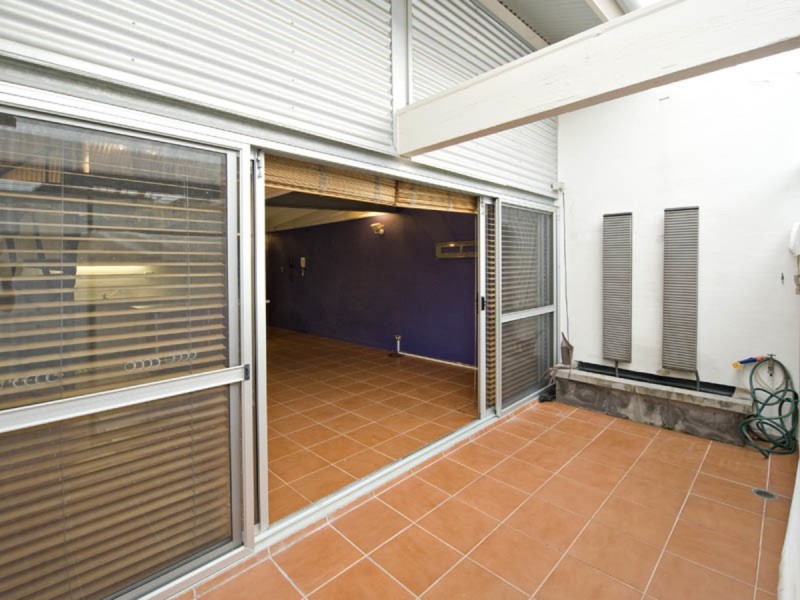 5 Little Brown Street, East Perth WA 6004