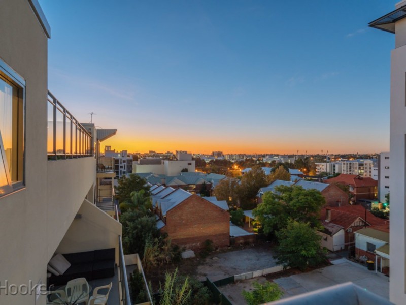 80/18 Wellington Street, East Perth WA 6004