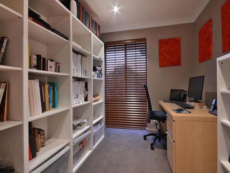 7 Emerald Way, Edgewater WA 6027