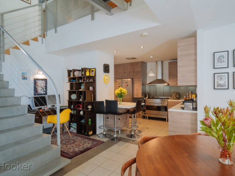 18 Tully Road, East Perth WA 6004