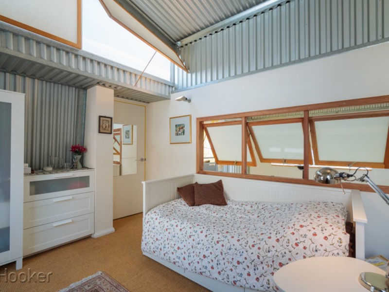 18 Tully Road, East Perth WA 6004