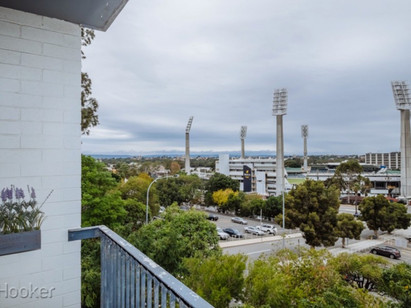 35/38-42 Waterloo Crescent, East Perth WA 6004