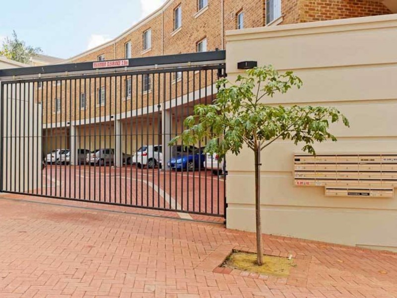 6/32 Eastbrook Terrace, East Perth WA 6004