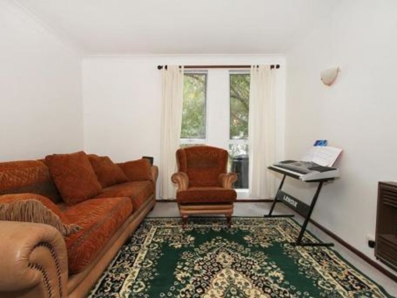 84 Grove Road, Lesmurdie WA 6076