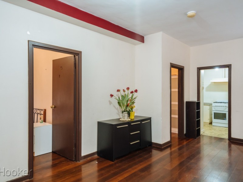 2/126 Terrace Road, Perth WA 6000