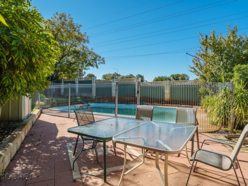 37 Kitchener Avenue, Burswood WA 6100