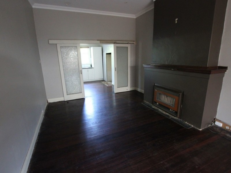 1 Rosebery Street, Bayswater WA 6053