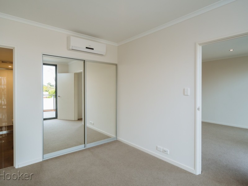 30/2 Tenth Avenue, Maylands WA 6051