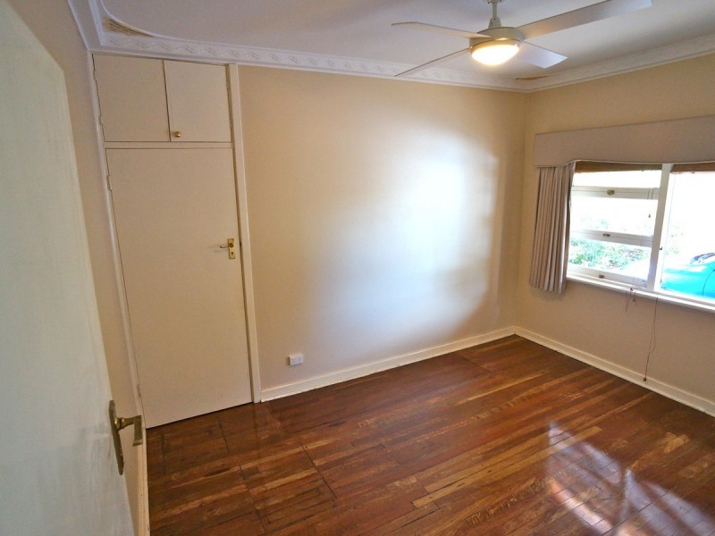 22 Shirley Avenue, Mount Pleasant WA 6153