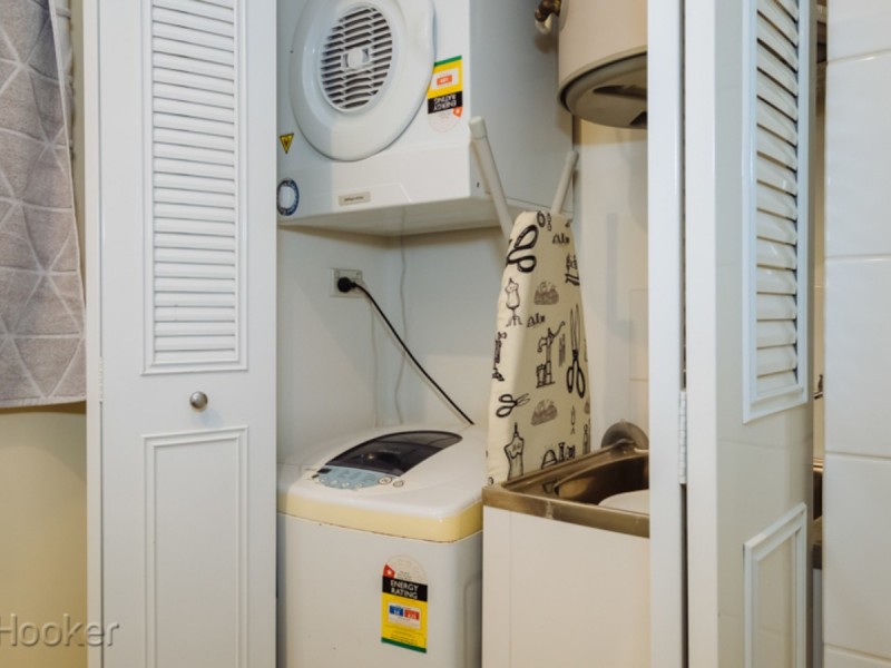 4/22 Saunders Street, East Perth WA 6004