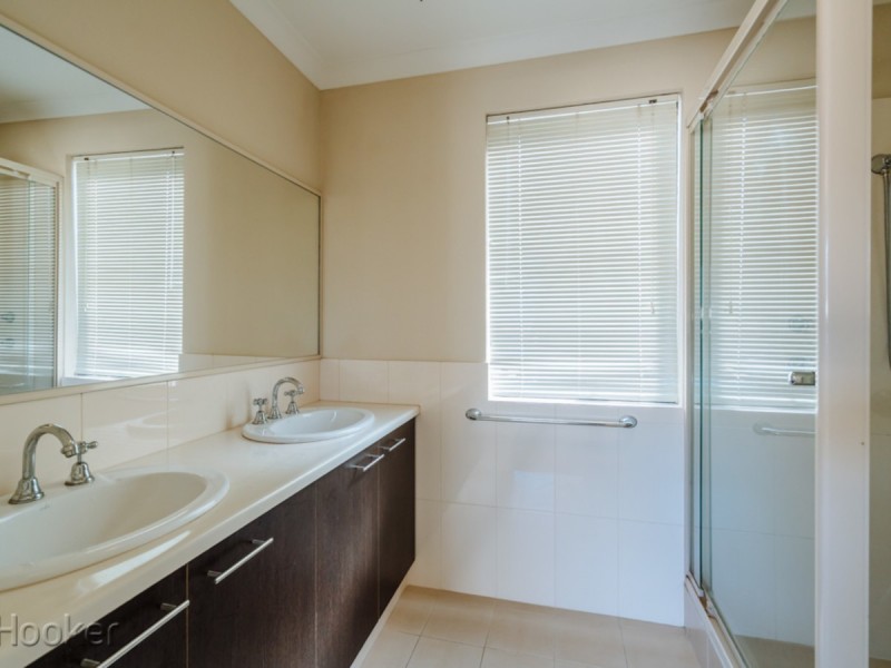 2/42 Gladstone Road, Rivervale WA 6103