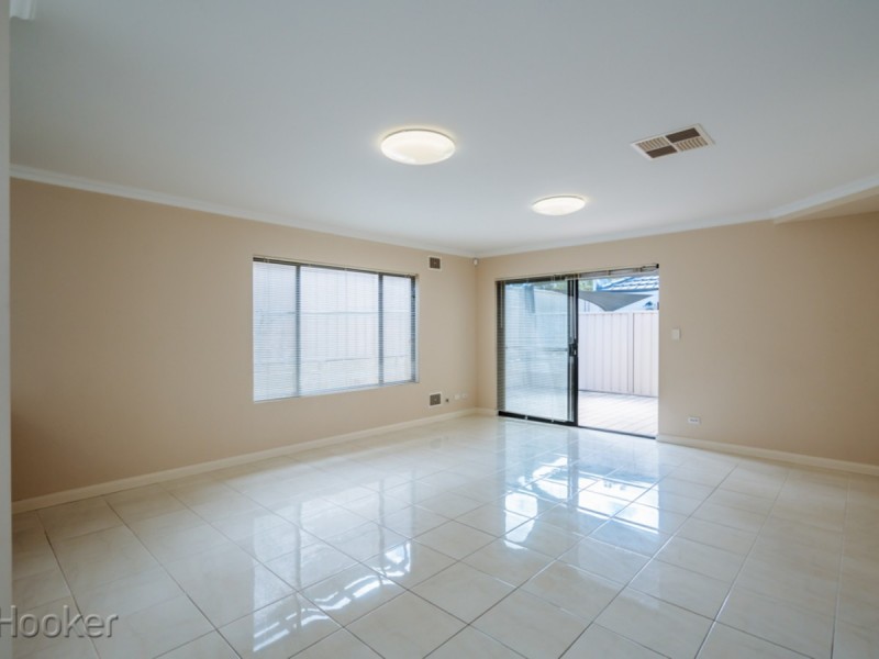 2/42 Gladstone Road, Rivervale WA 6103