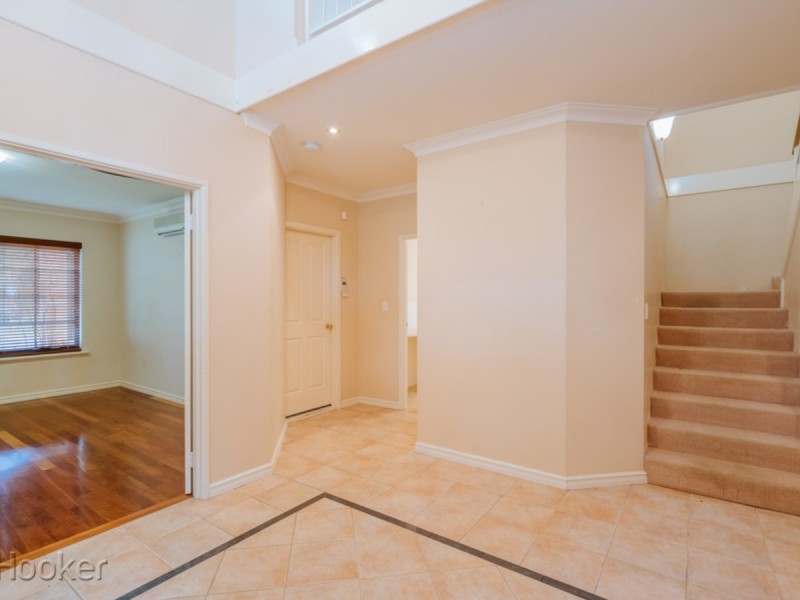 60 Blamey Place, Como WA 6152