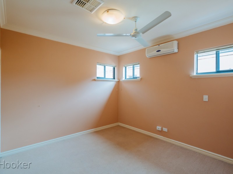 60 Blamey Place, Como WA 6152