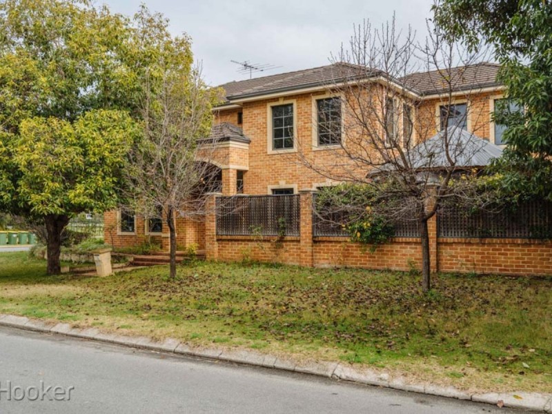 60 Blamey Place, Como WA 6152