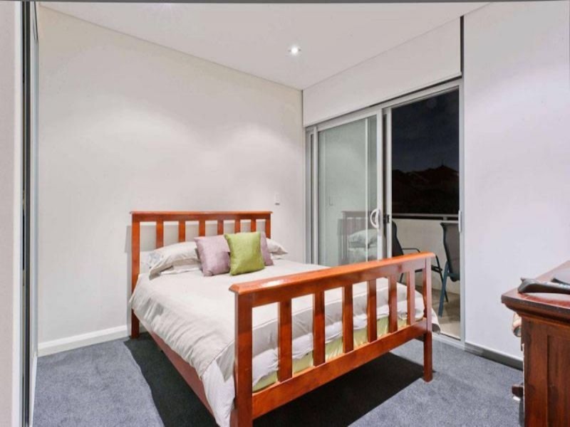 45 Tully Road, East Perth WA 6004