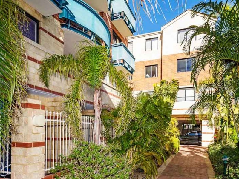 12/30 Bronte Street, East Perth WA 6004