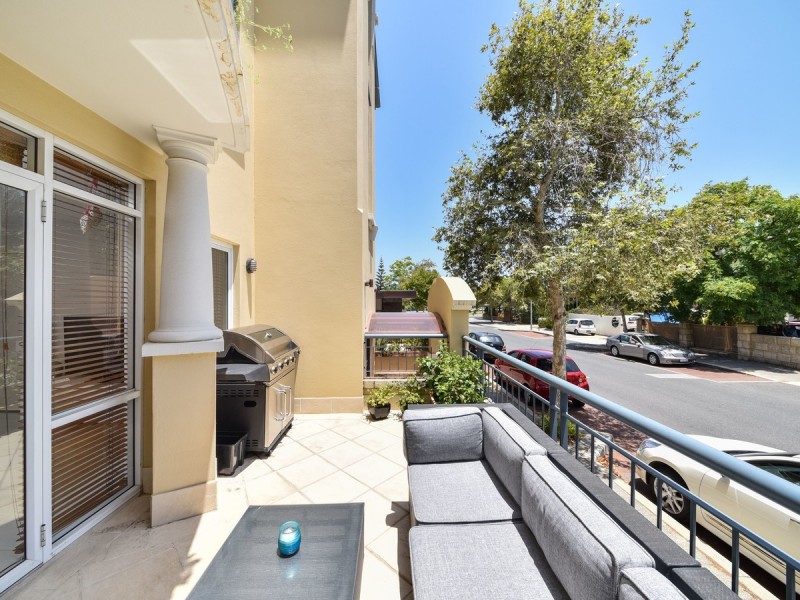 2/41 Brown Street, East Perth WA 6004