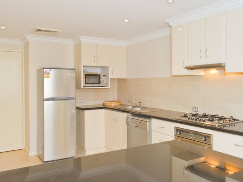 7/118 Royal Street, East Perth WA 6004