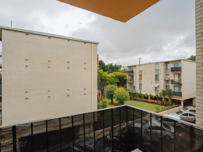 23/156 Whatley Crescent, Maylands WA 6051