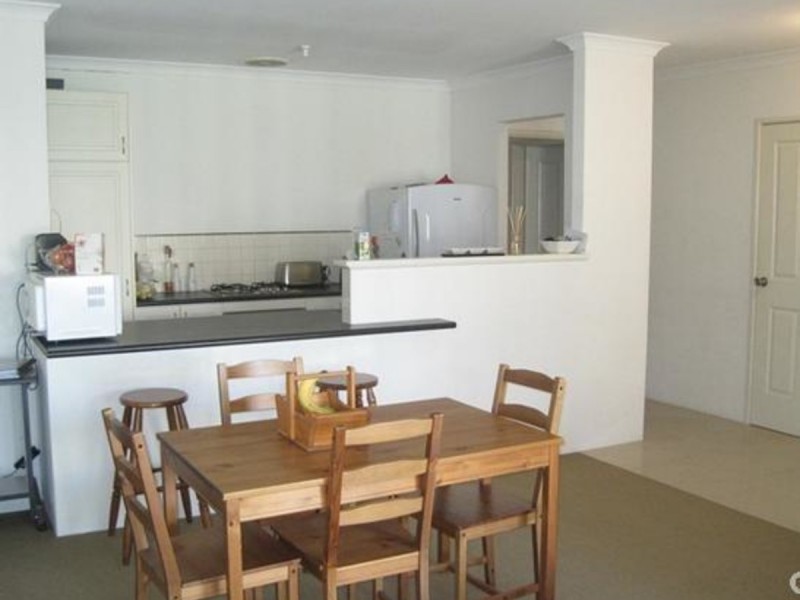 2/17-19 Hehir Street, Belmont WA 6104