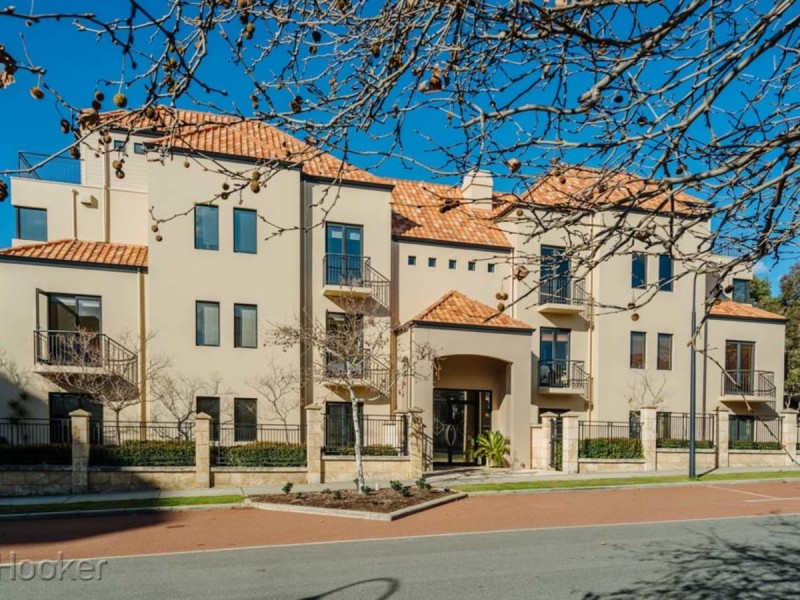 2/40 Victory Terrace, East Perth WA 6004