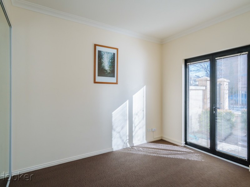 2/40 Victory Terrace, East Perth WA 6004