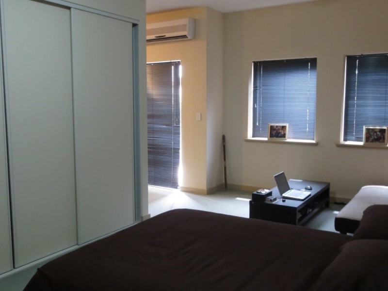 4/3B Marina Drive, Ascot WA 6104