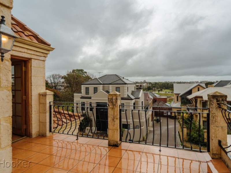 39 Arden Street, East Perth WA 6004