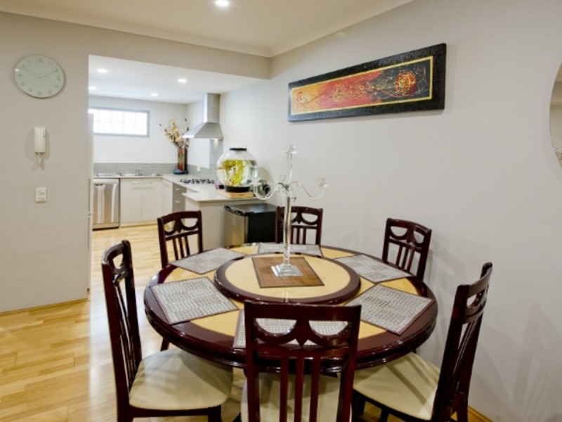 12/128 Brown Street, East Perth WA 6004