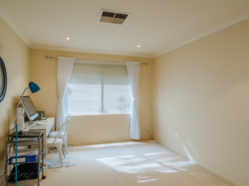 72 Durban Street, Belmont WA 6104